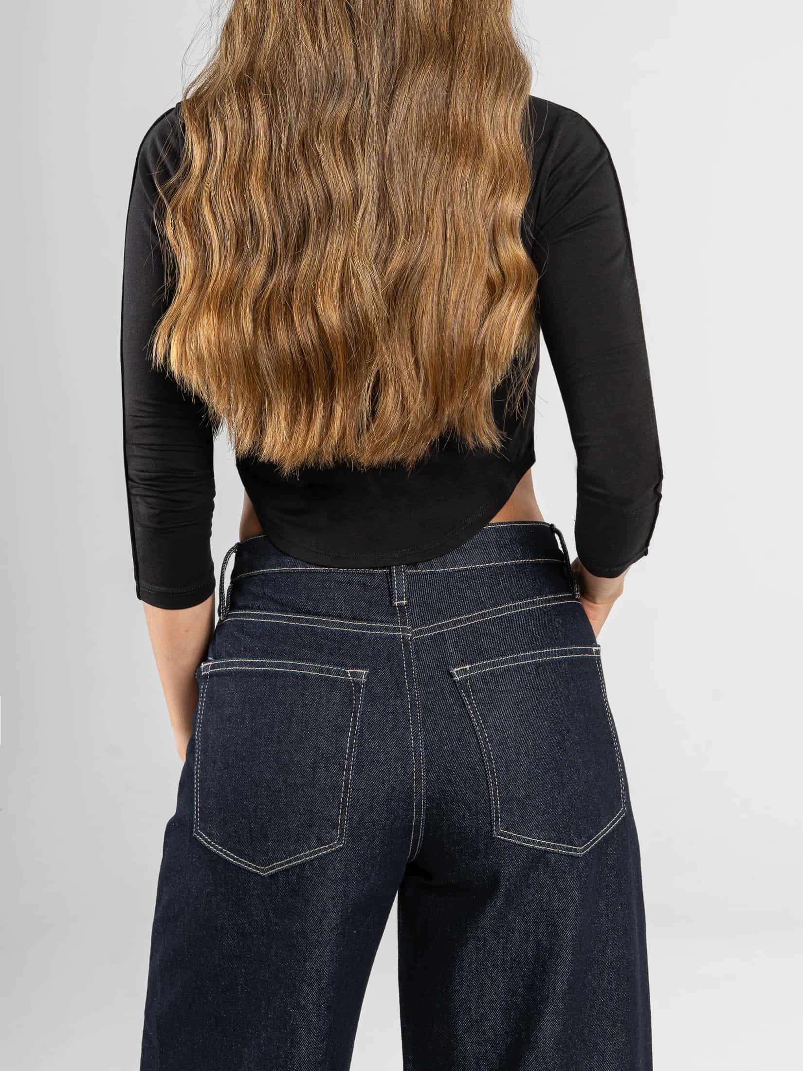 Ref: 0610666 Top manga larga, con cortes, stretch, tono negro - miniatura 2