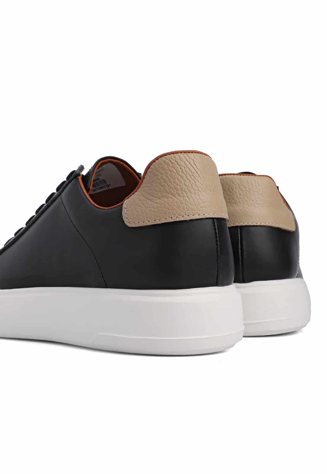 Tenis negros suela blanca talón camel - miniatura 5