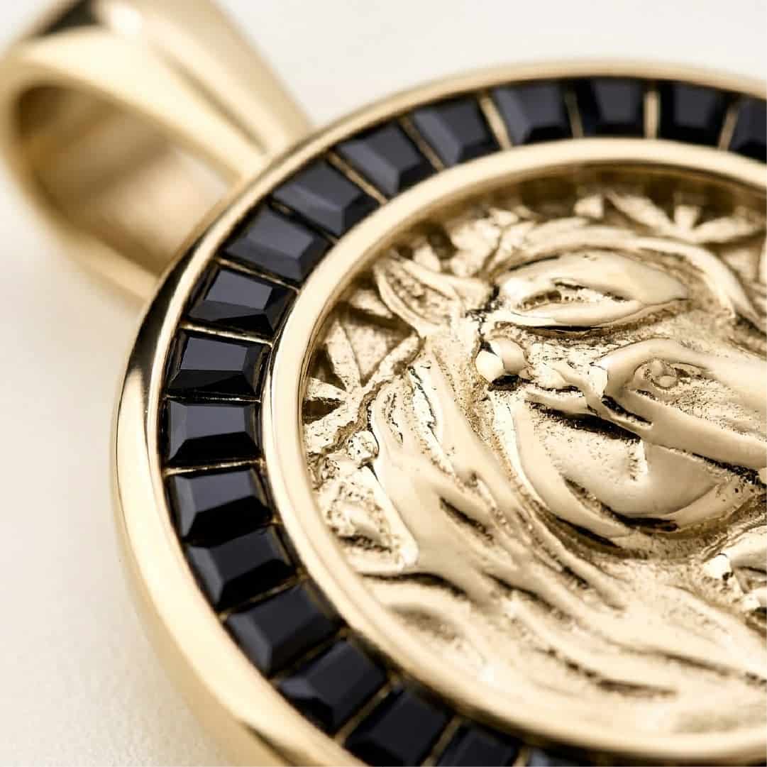 Medalla Equus Gemas Negras - miniatura 3