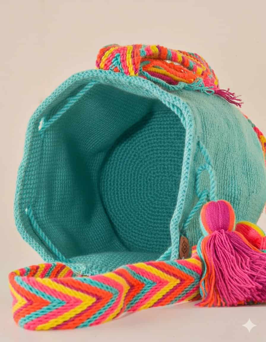 Mochila Unicolor Mediana - miniatura 28