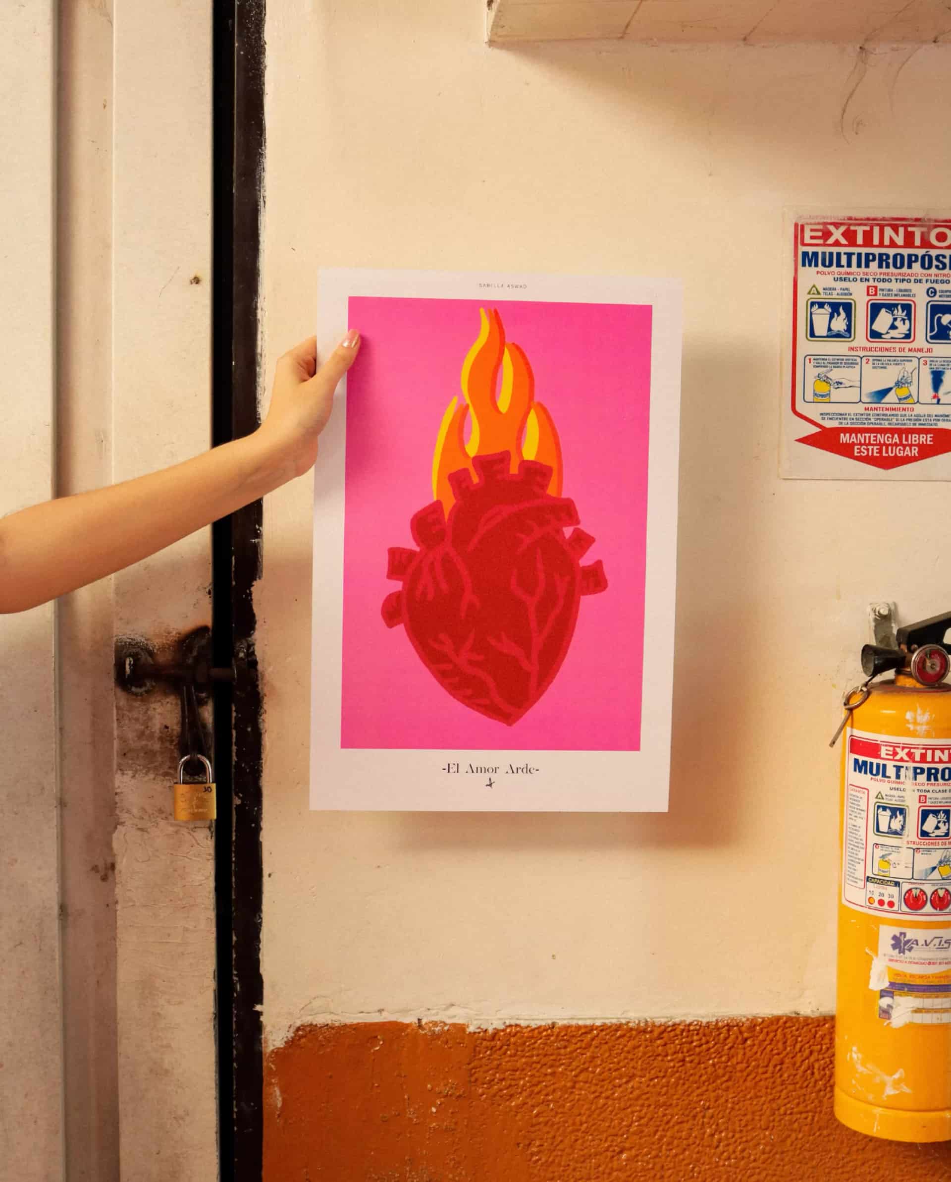 Poster “El amor arde” - miniatura 1