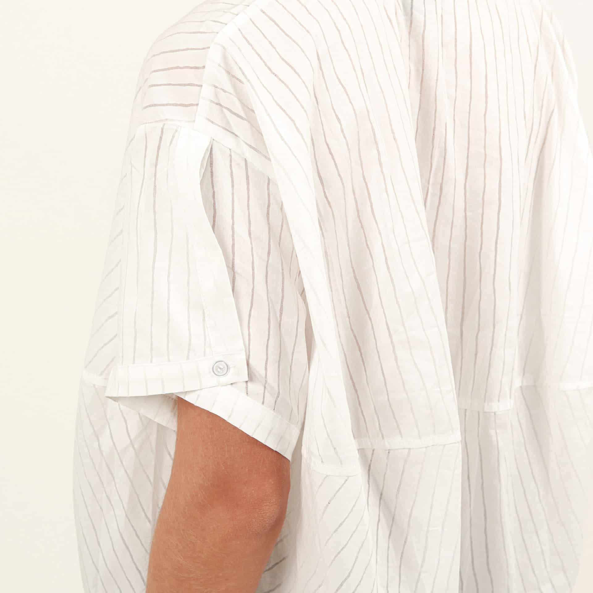 Blusa cuello V manga corta - miniatura 4