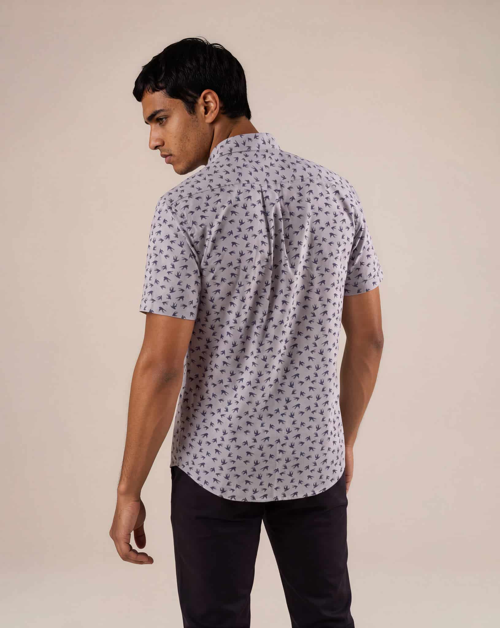 Camisa manga corta con mini prints gris claro - miniatura 2