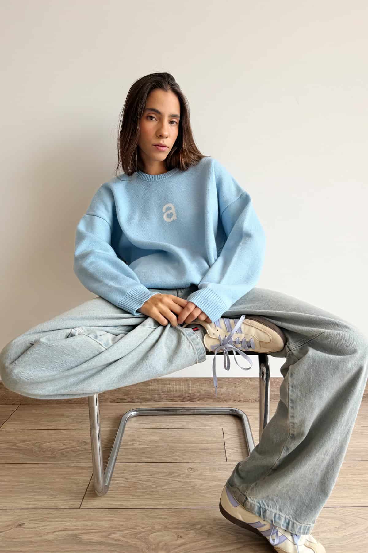 MONOGRAM SWEATER SKY BLUE - miniatura 2