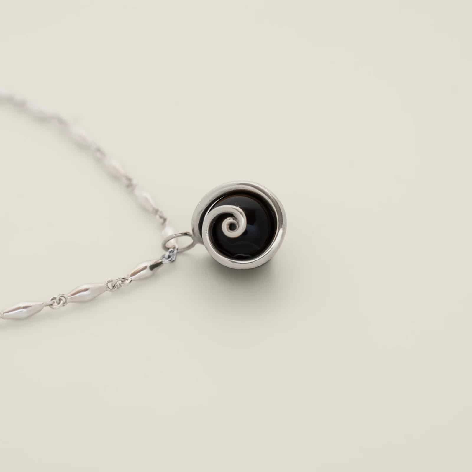 Ummu Onyx Pendant Silver - miniatura 1