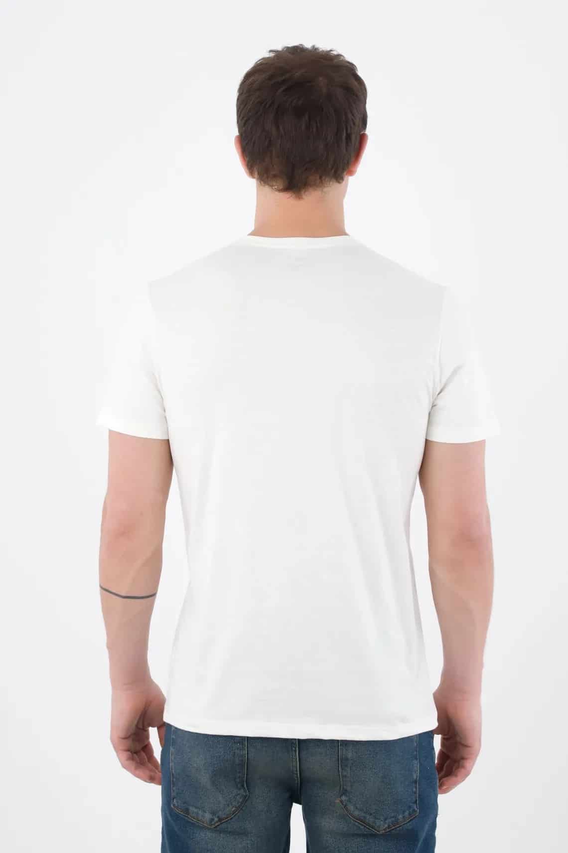 Camiseta regular con mini gráfico al pecho de algodón blanco para hombre - miniatura 2