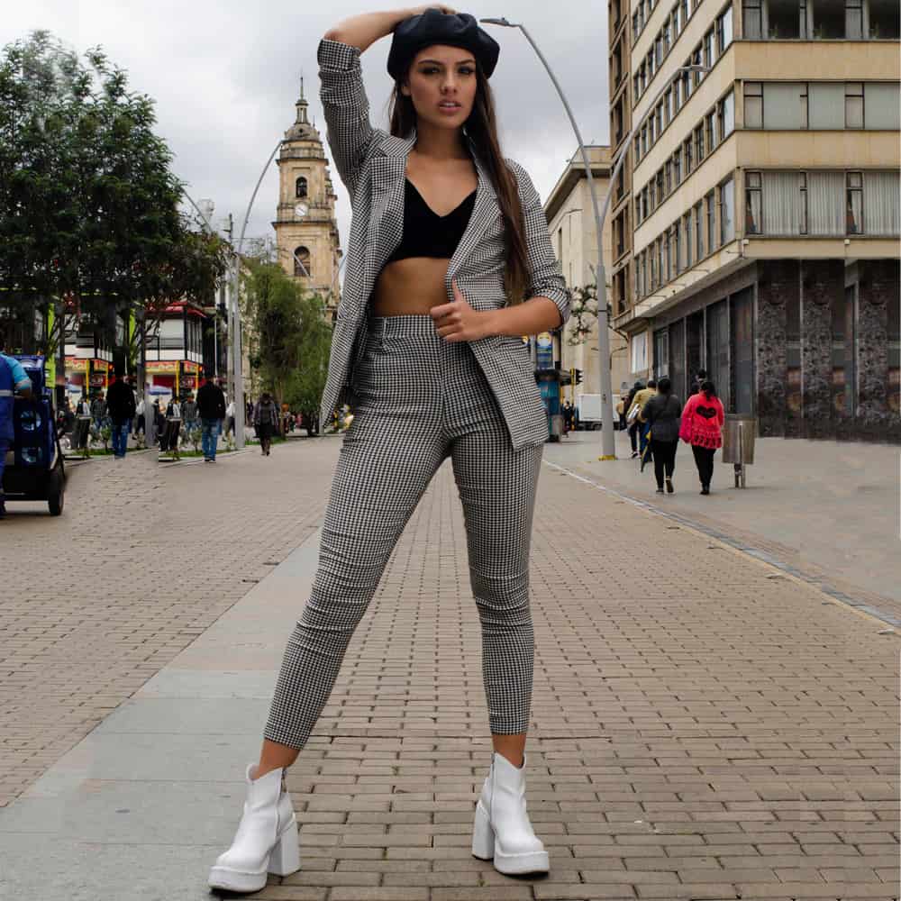 Total Look aCuadros Negros - miniatura 1