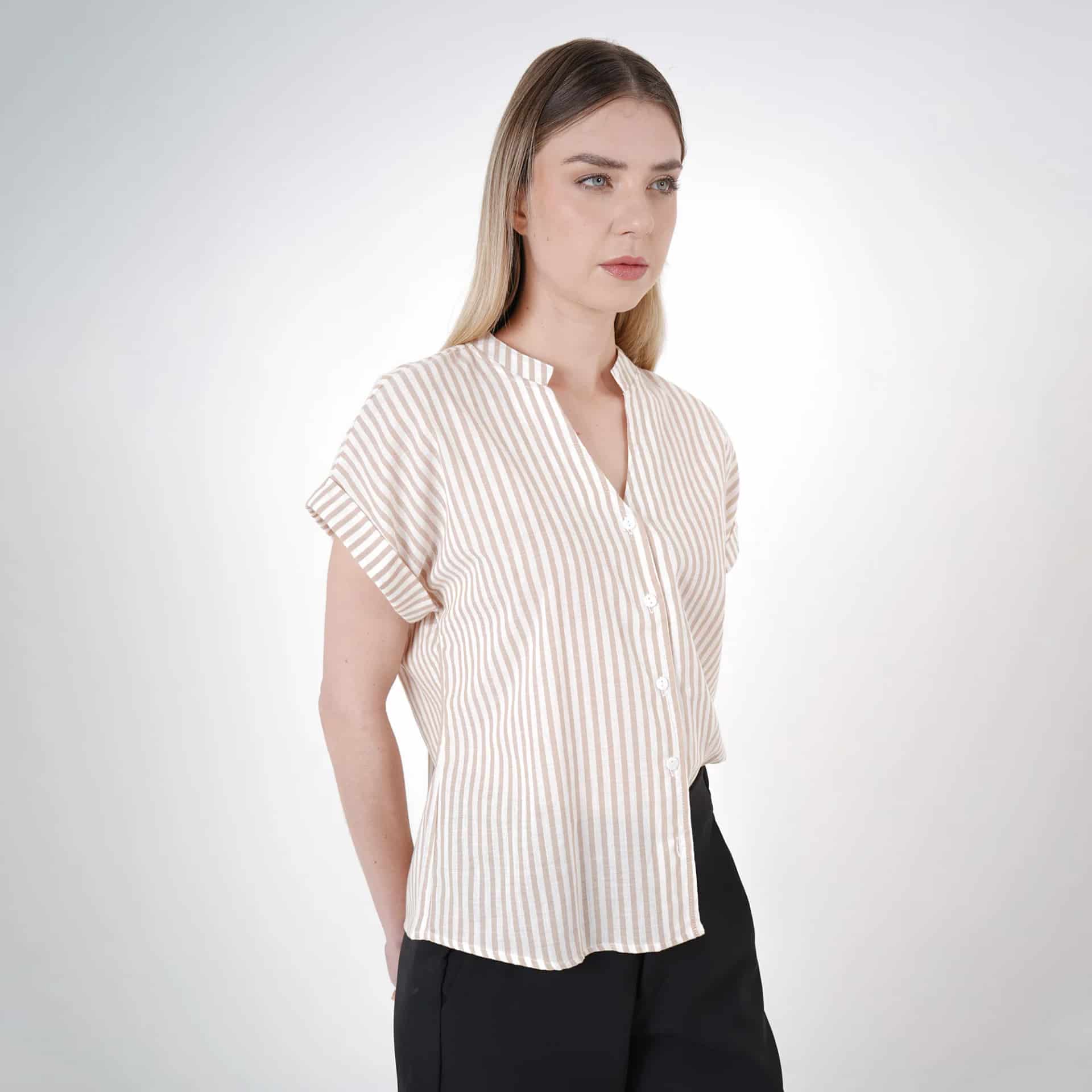 Blusa Cuello Neru Manga Corta - miniatura 1