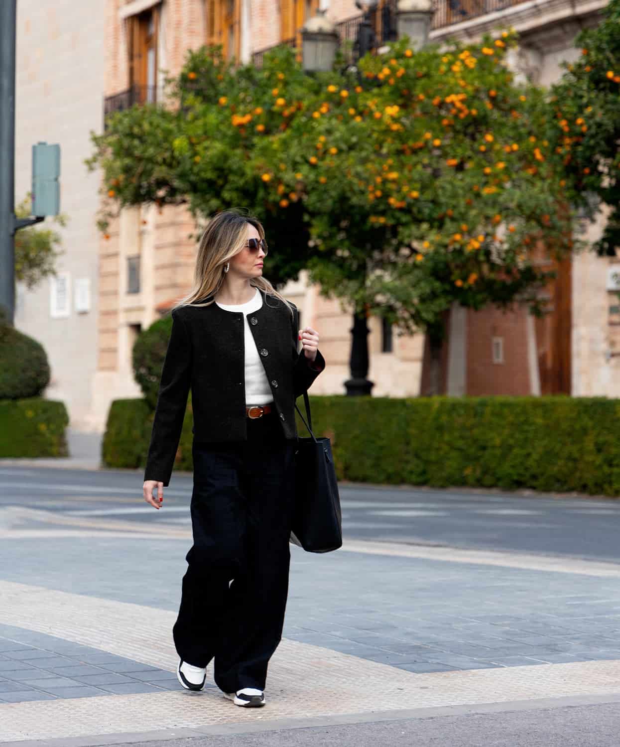 Chaqueta Cropped en Paño Negro Varsovia - miniatura 13