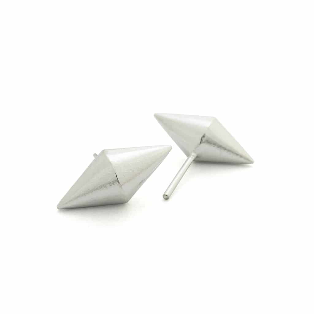 Aretes 2 conos medianos unidos - miniatura 1