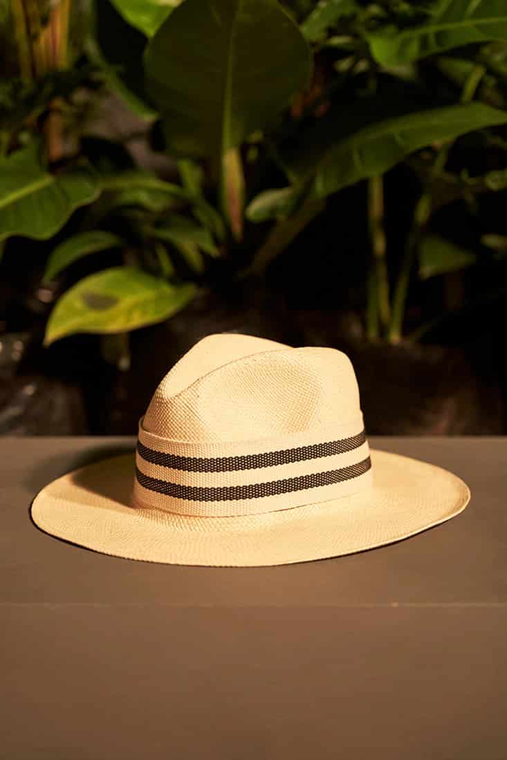 Sombrero de ala corta - miniatura 4