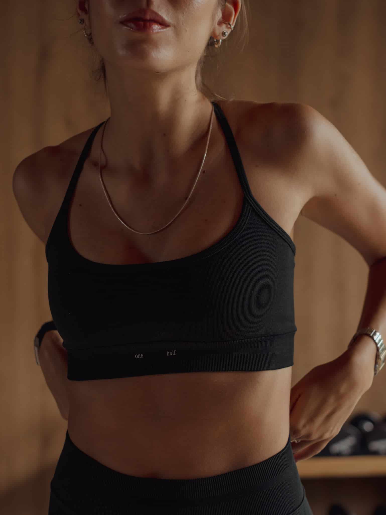 AIRY SEAMLESS CROP TOP - SHADOW - miniatura 10