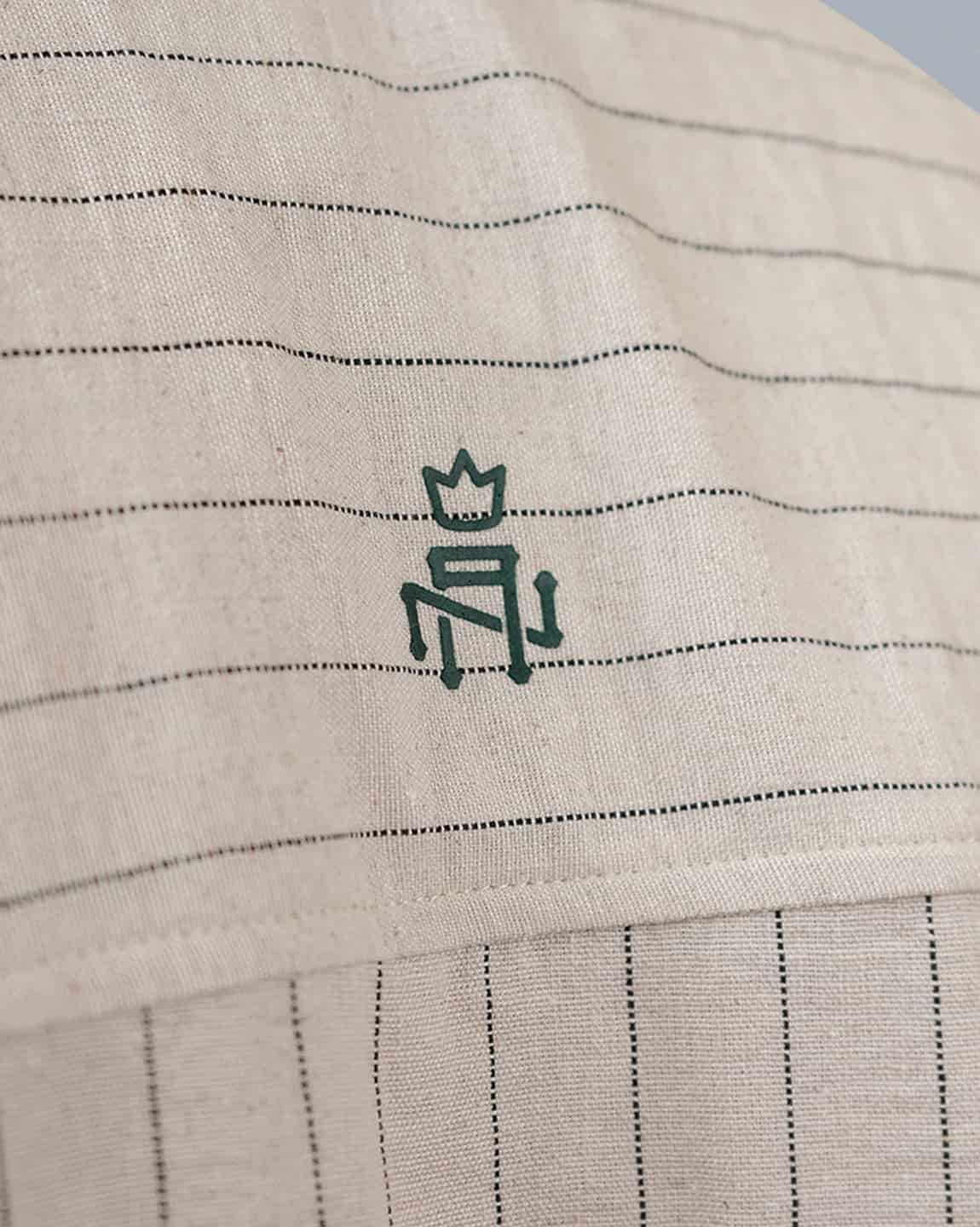 CAMISA MANGA CORTA ARENA ESCUDO 1947 - miniatura 2