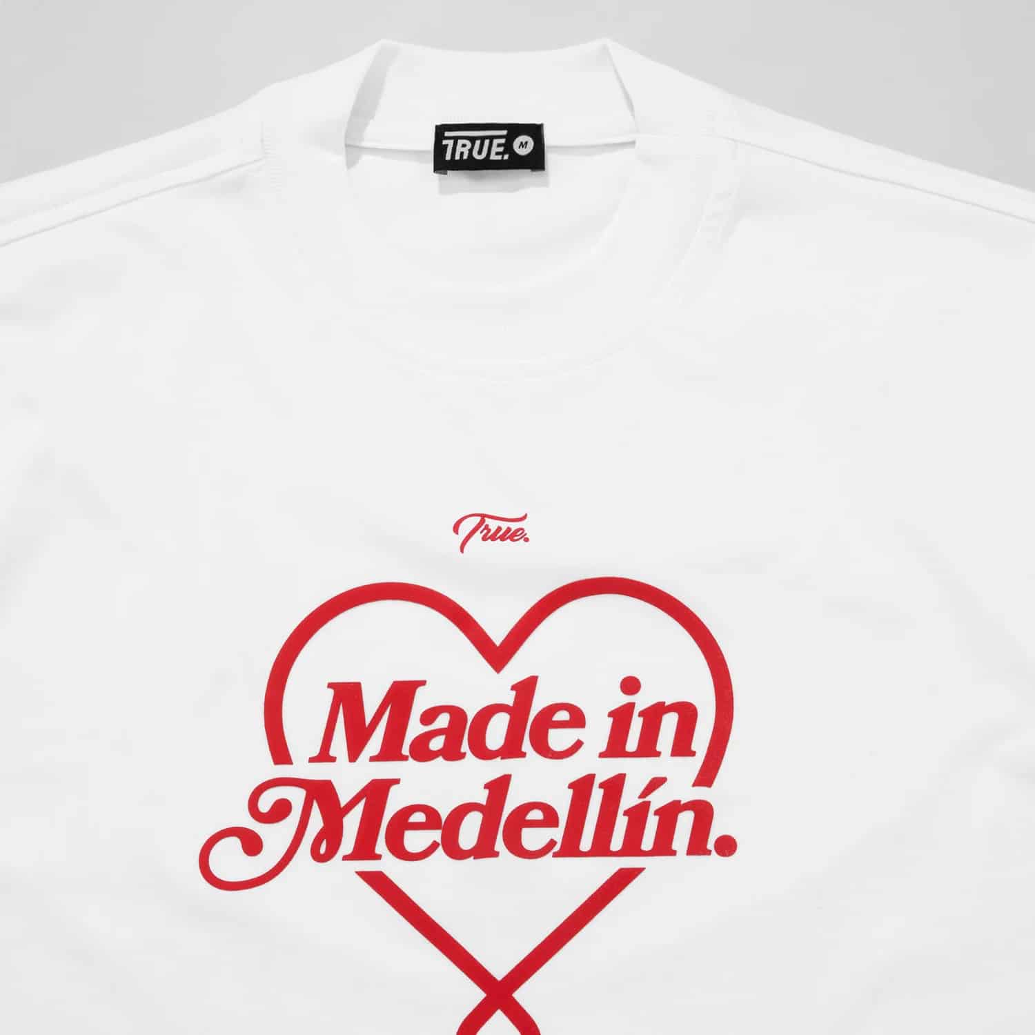 Camiseta Oversized Medellín - Blanca - miniatura 11