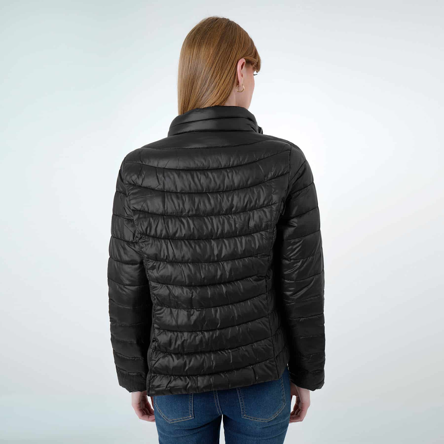 Chaqueta acolchada cuello alto con capucha interna - miniatura 26