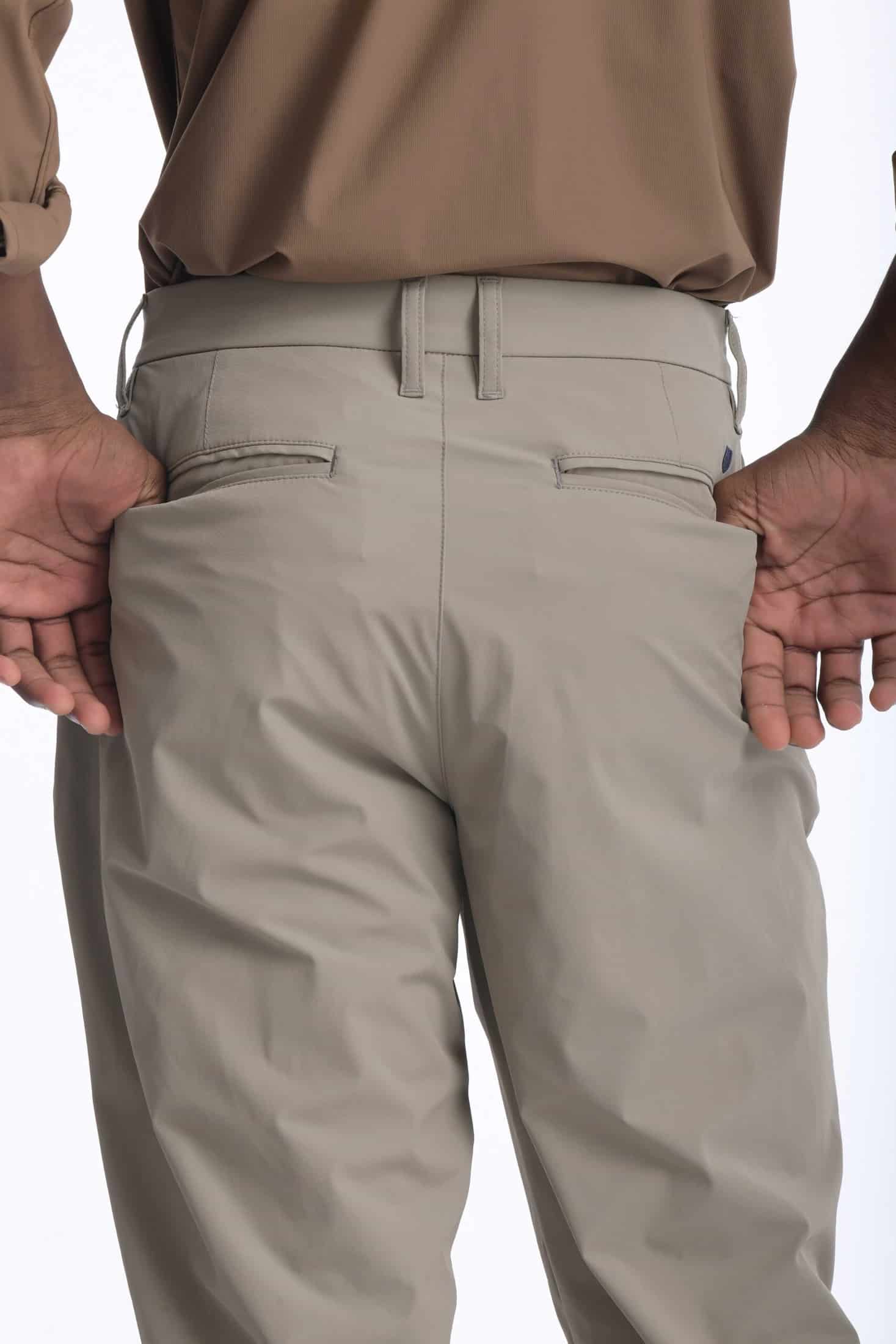 Pantalón Smart Tech Beige Oscuro - miniatura 5