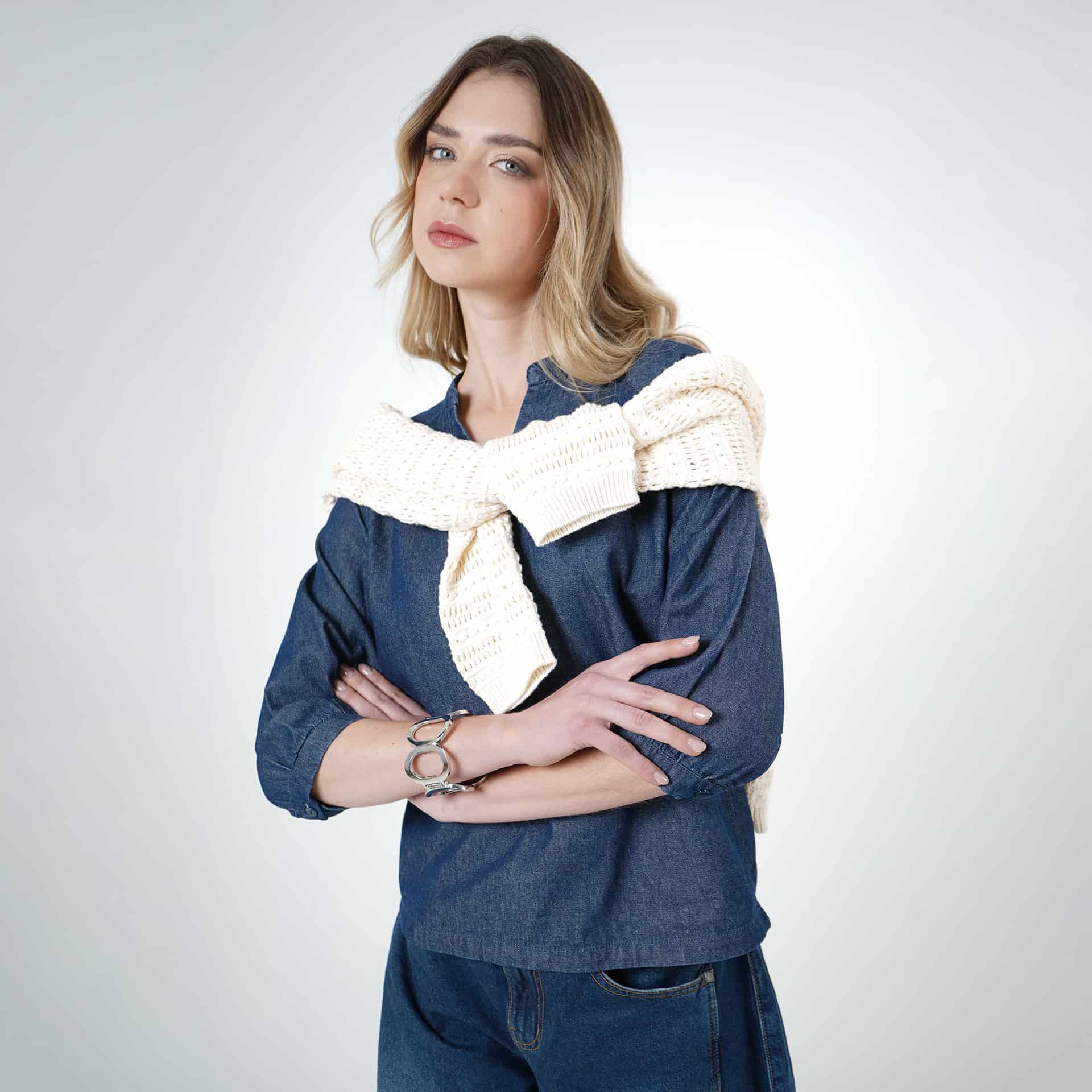 Blusa Cuello En V Manga 3/Cuartos - miniatura 1