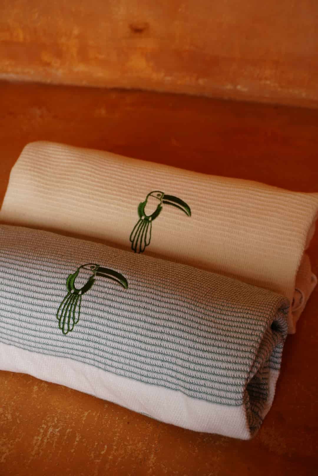 JDD Embroidered Beach Towel - miniatura 1