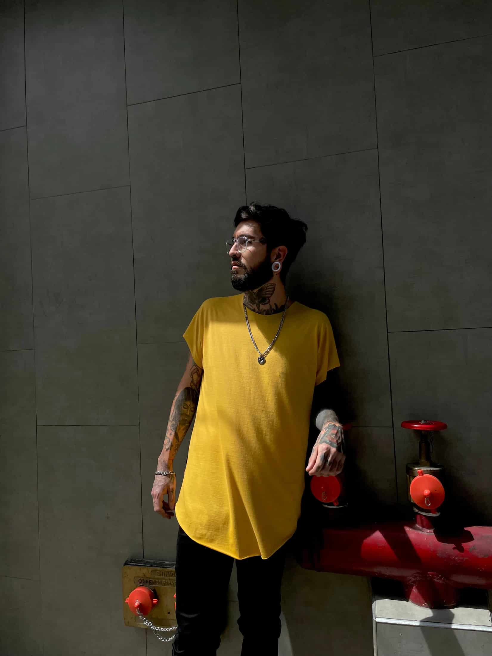Camiseta ov mostaza - miniatura 1