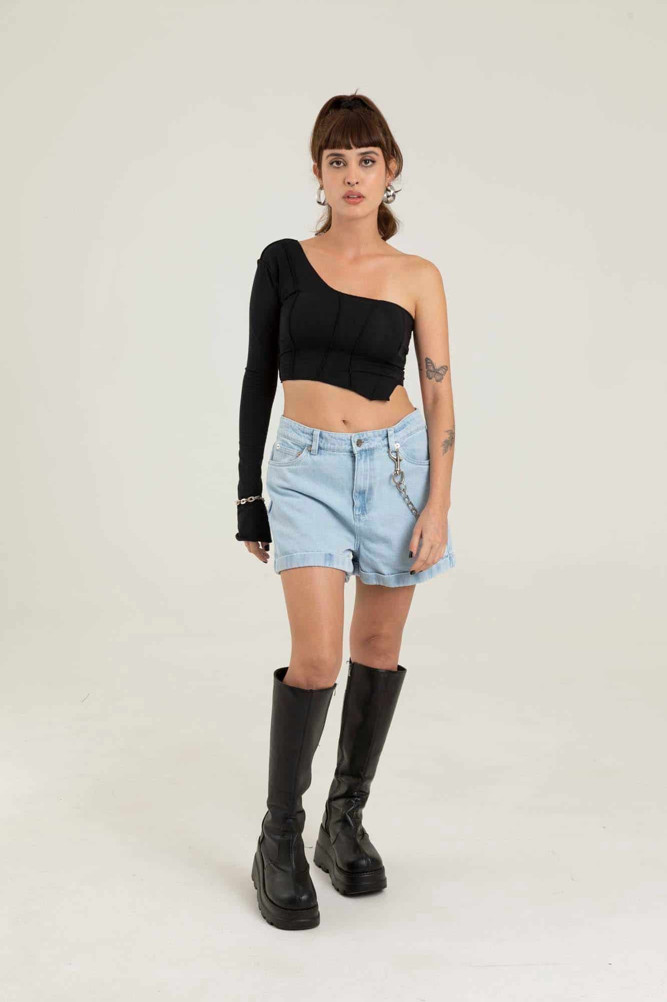 LIGHT WASH DENIM SHORT - miniatura 2