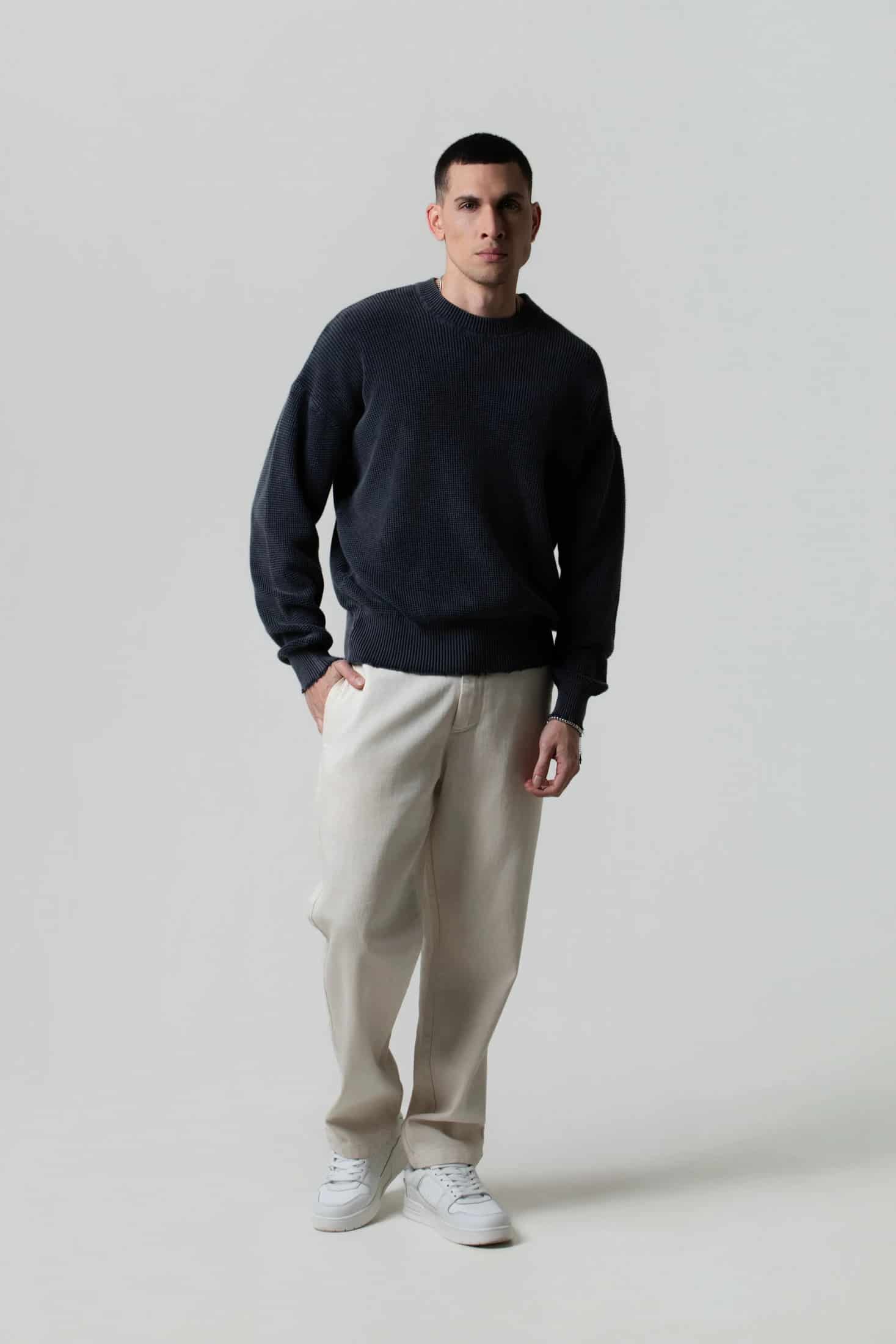 SWEATER CERRADO COLOR GRIS MEDIO - miniatura 2