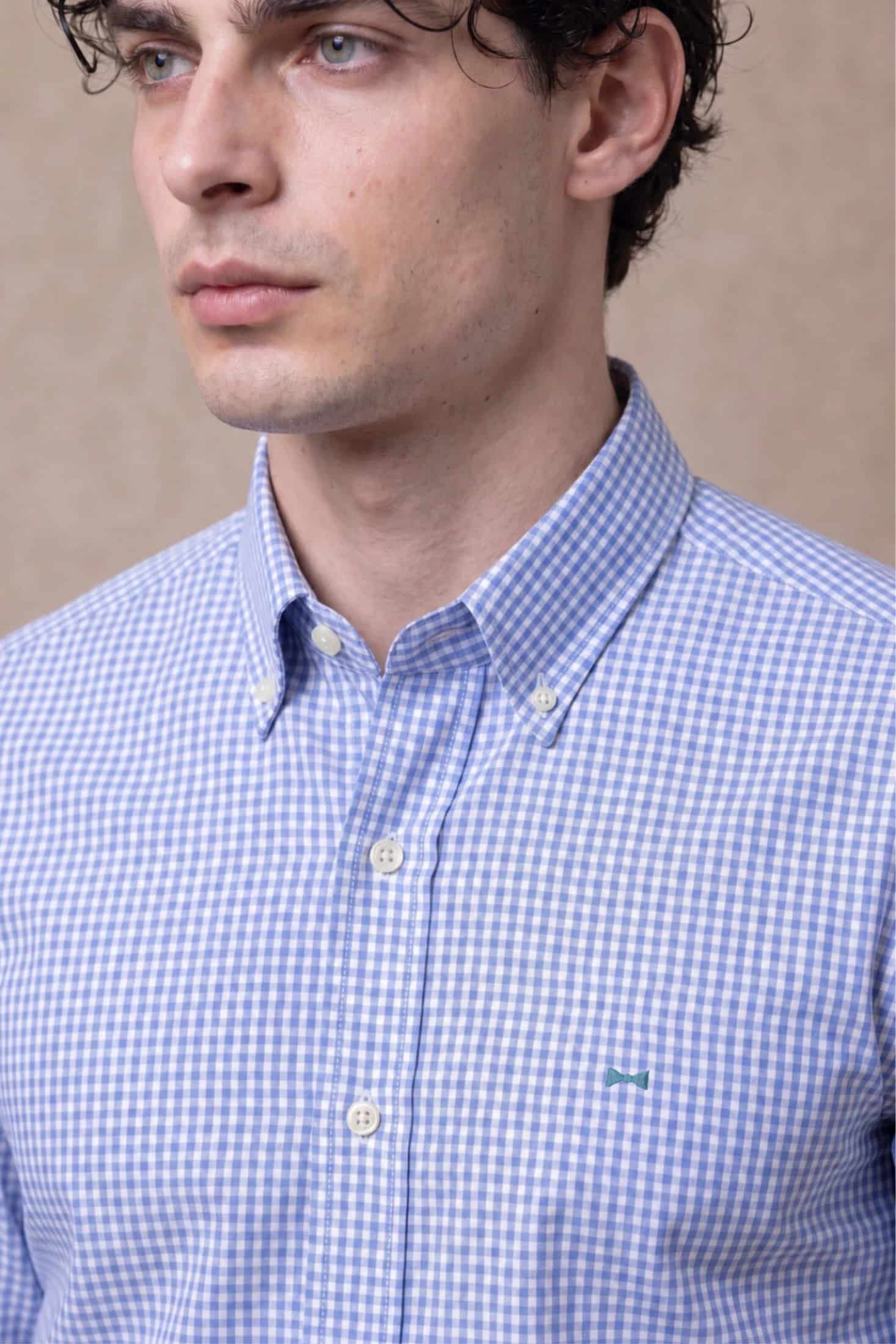 Camisa Antimanchas Popelina Cuadros Azul Claro Logo Combinado - miniatura 13