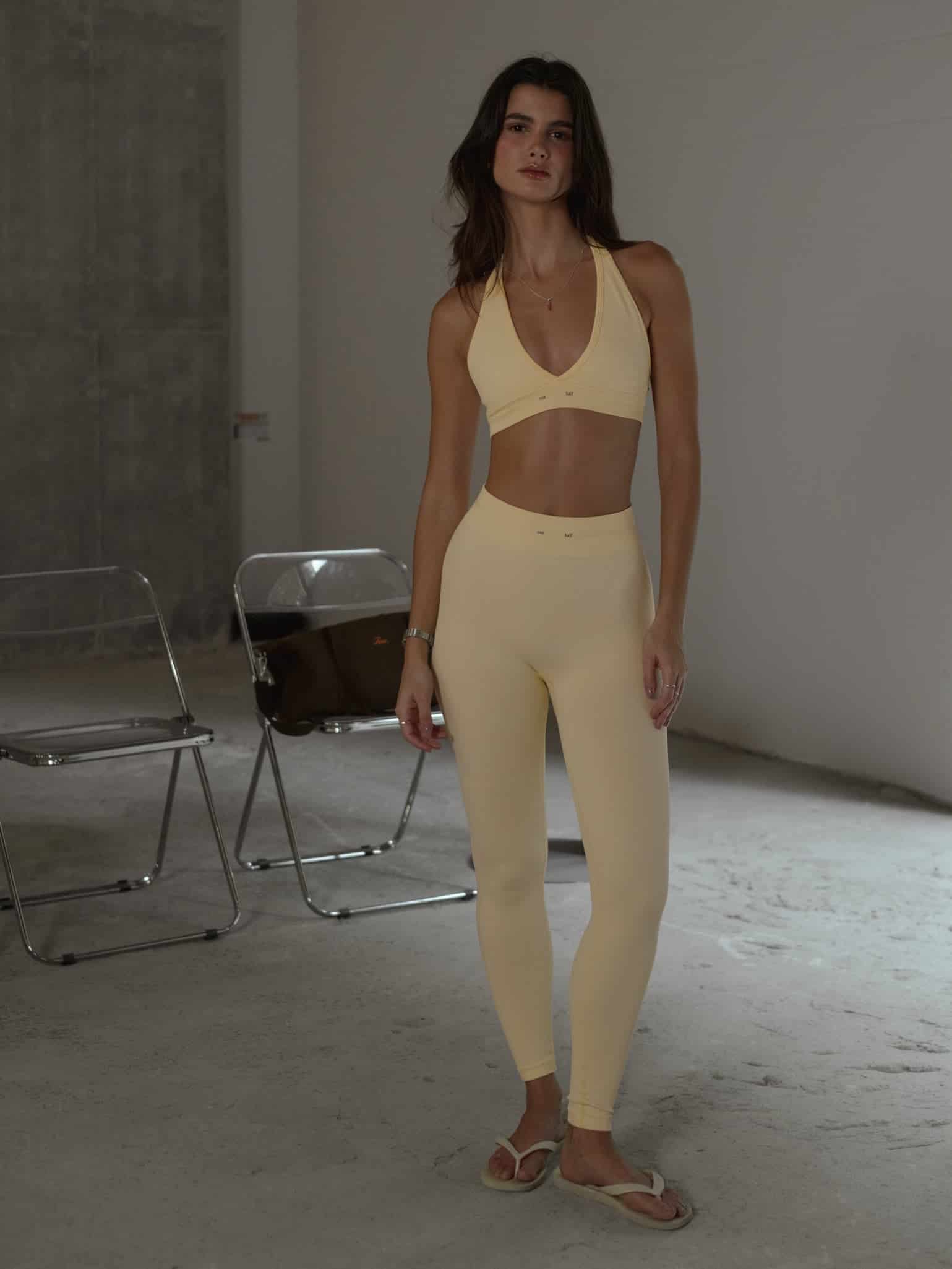 WIRED LINES SEAMLESS LEGGINGS - YELLOW UNDERTONE - miniatura 9