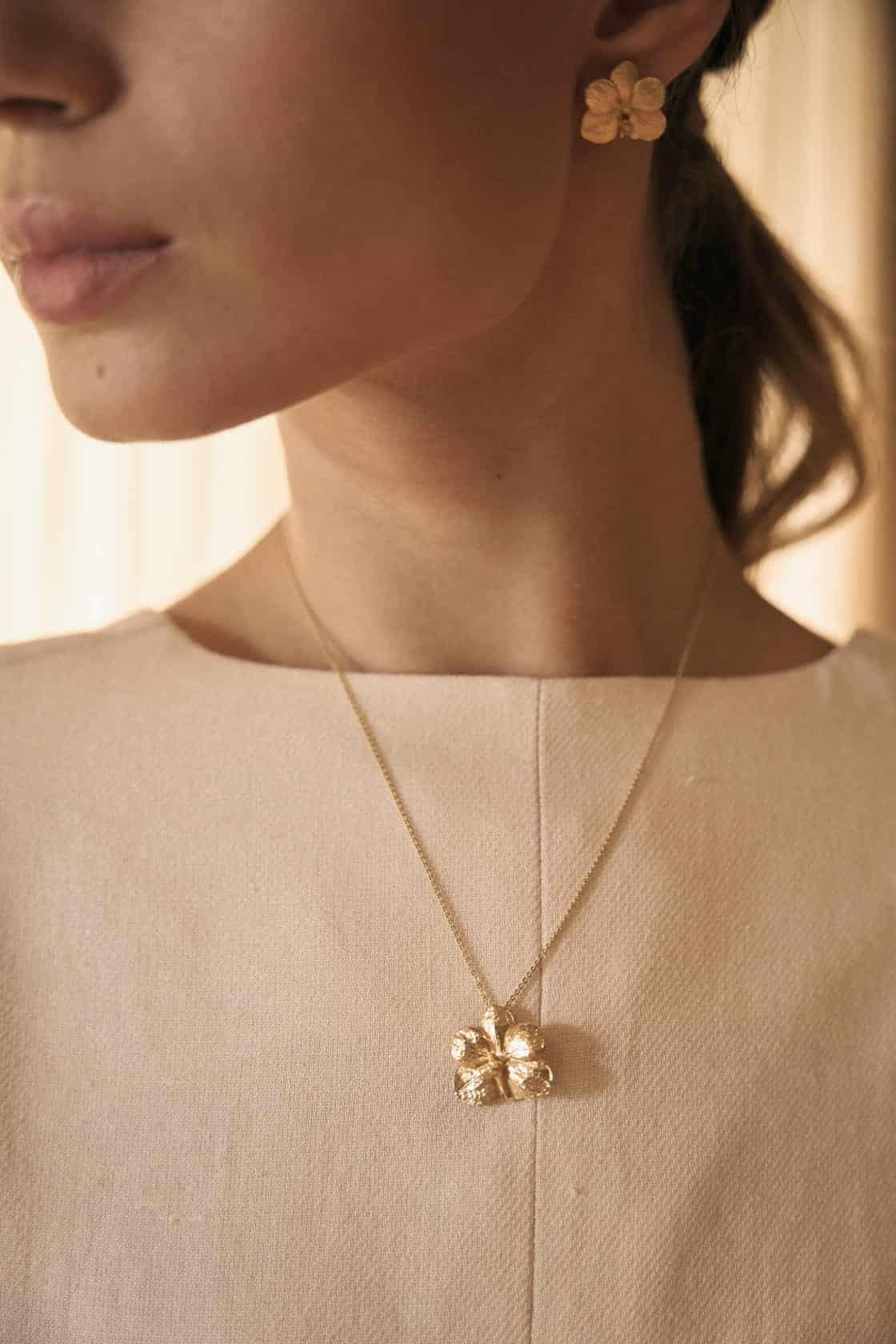 MINI VANDA ORCHID 18K NECKLACE - miniatura 3
