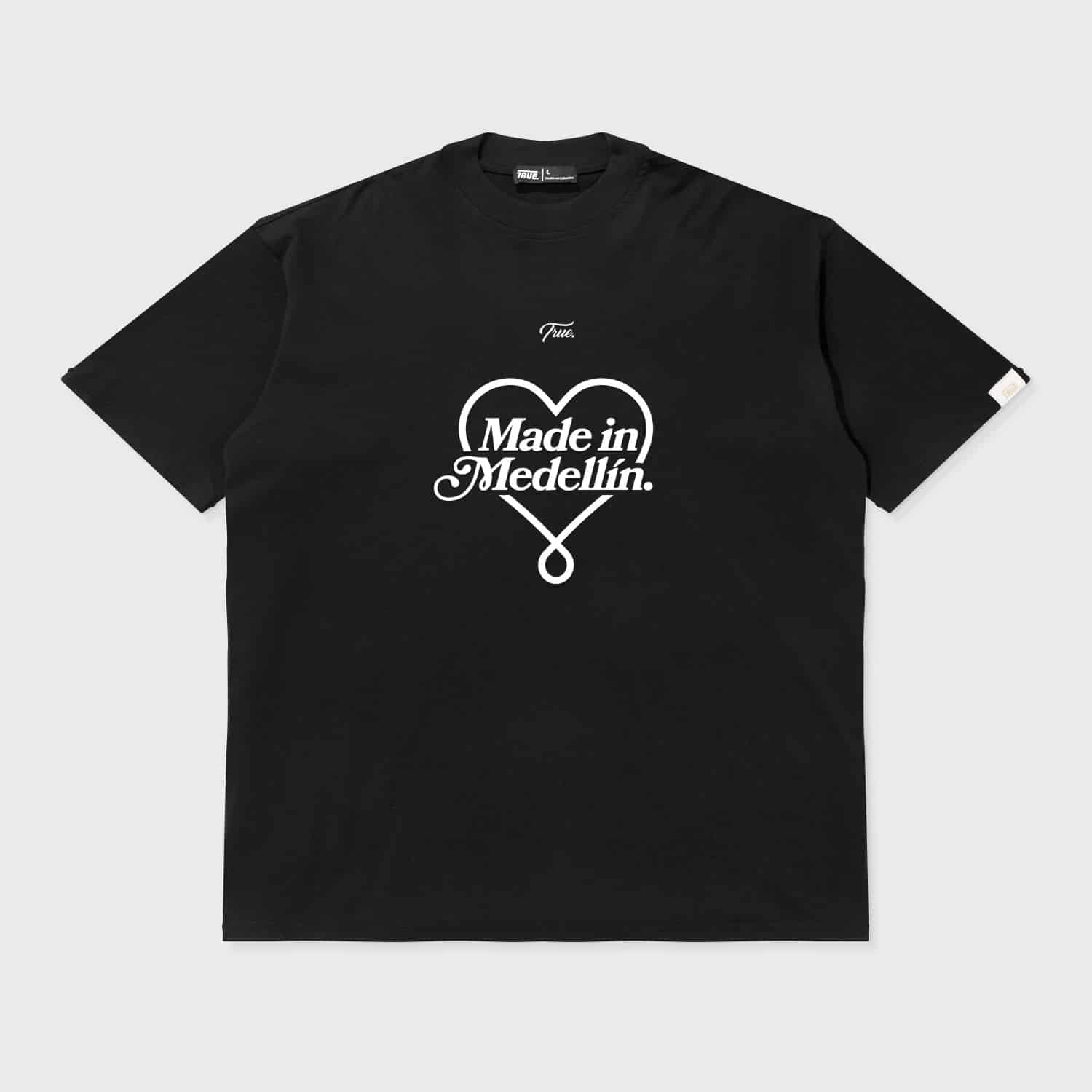 Camiseta Oversized Medellín - Negra - miniatura 1