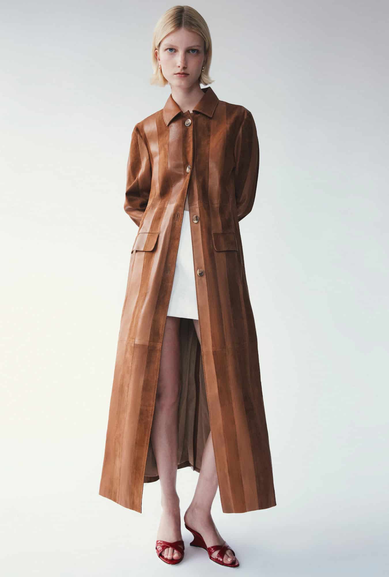 The	Beacon Coat - miniatura 2