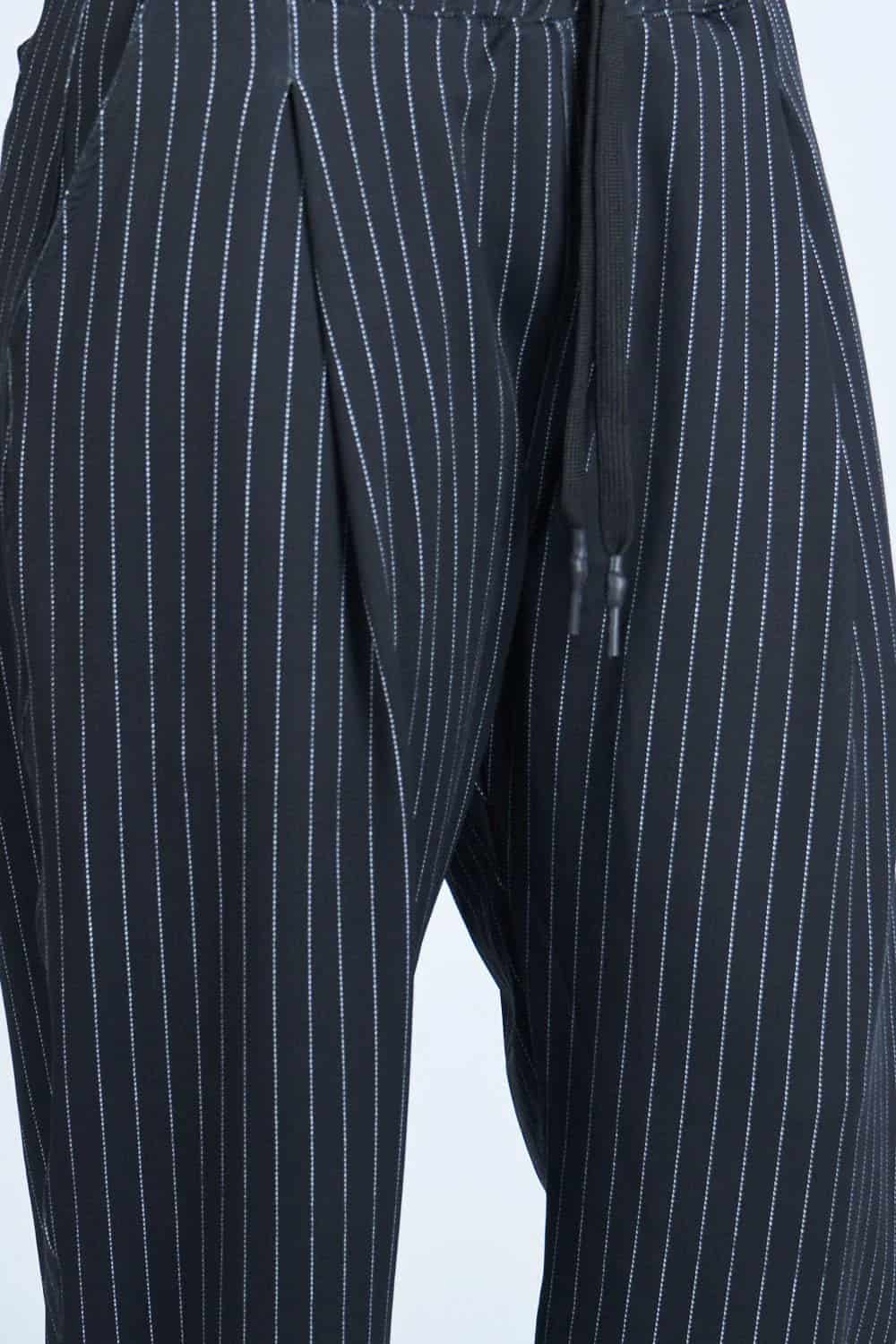Pantalón jogger balloon raya tiza con prenses Negro - miniatura 5