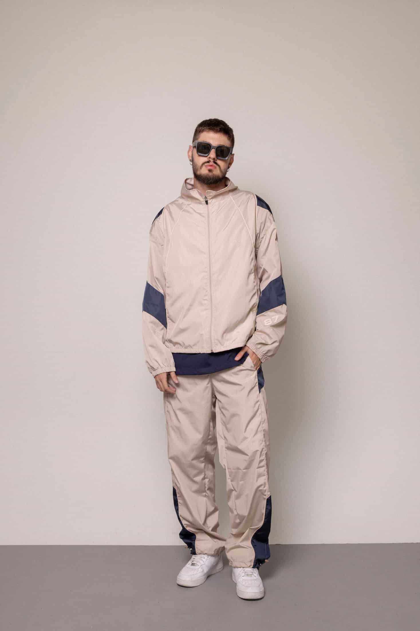 SET CHAQUETA Y SUDADERA ANTIFLUIDO-BEIGE - miniatura 1