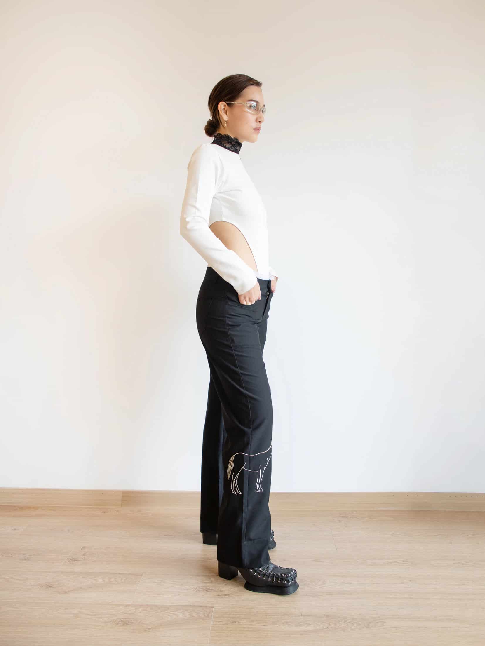 L Body White - miniatura 2