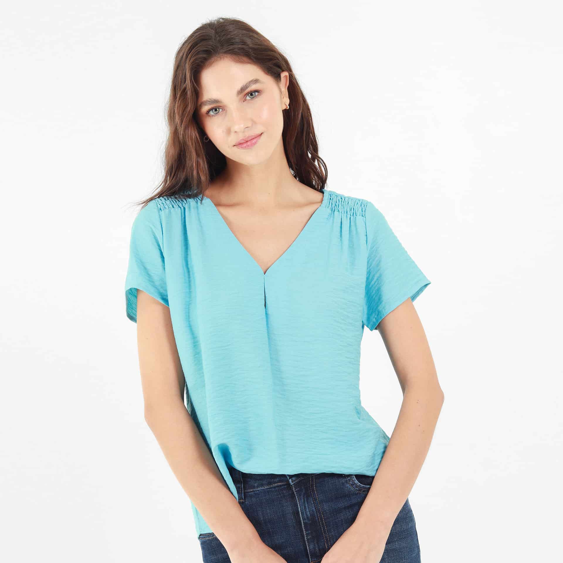 Blusa Cuello V Manga Corta - miniatura 15