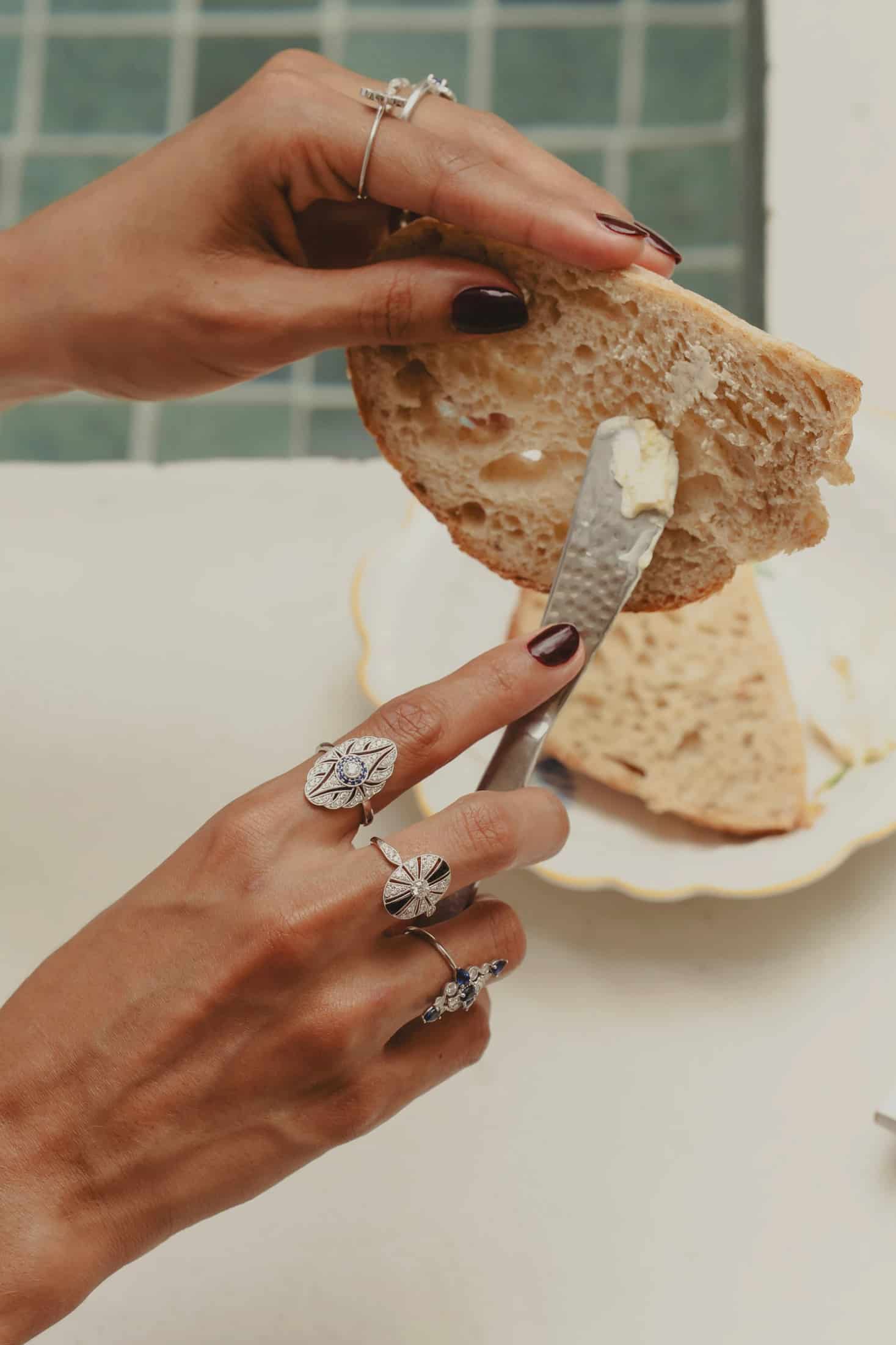 ANILLO VINTAGE DIAMANTE Y ZAFIRO - miniatura 1