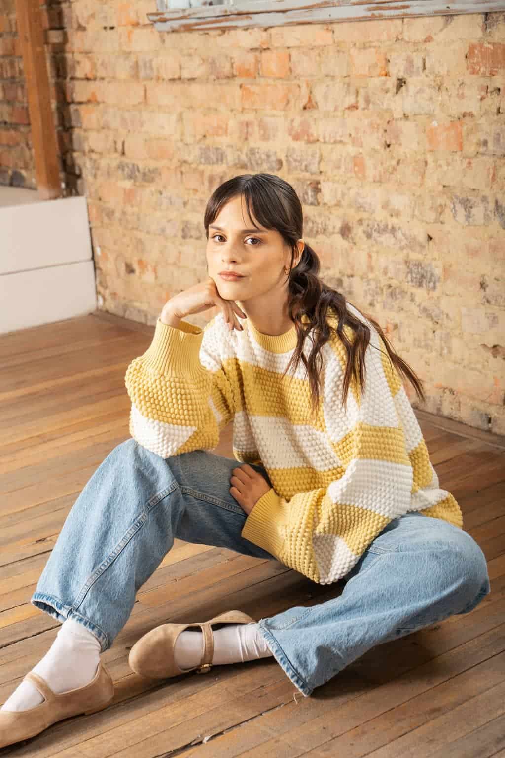 Sweater Bolitas Amarillo y Crudo - miniatura 5