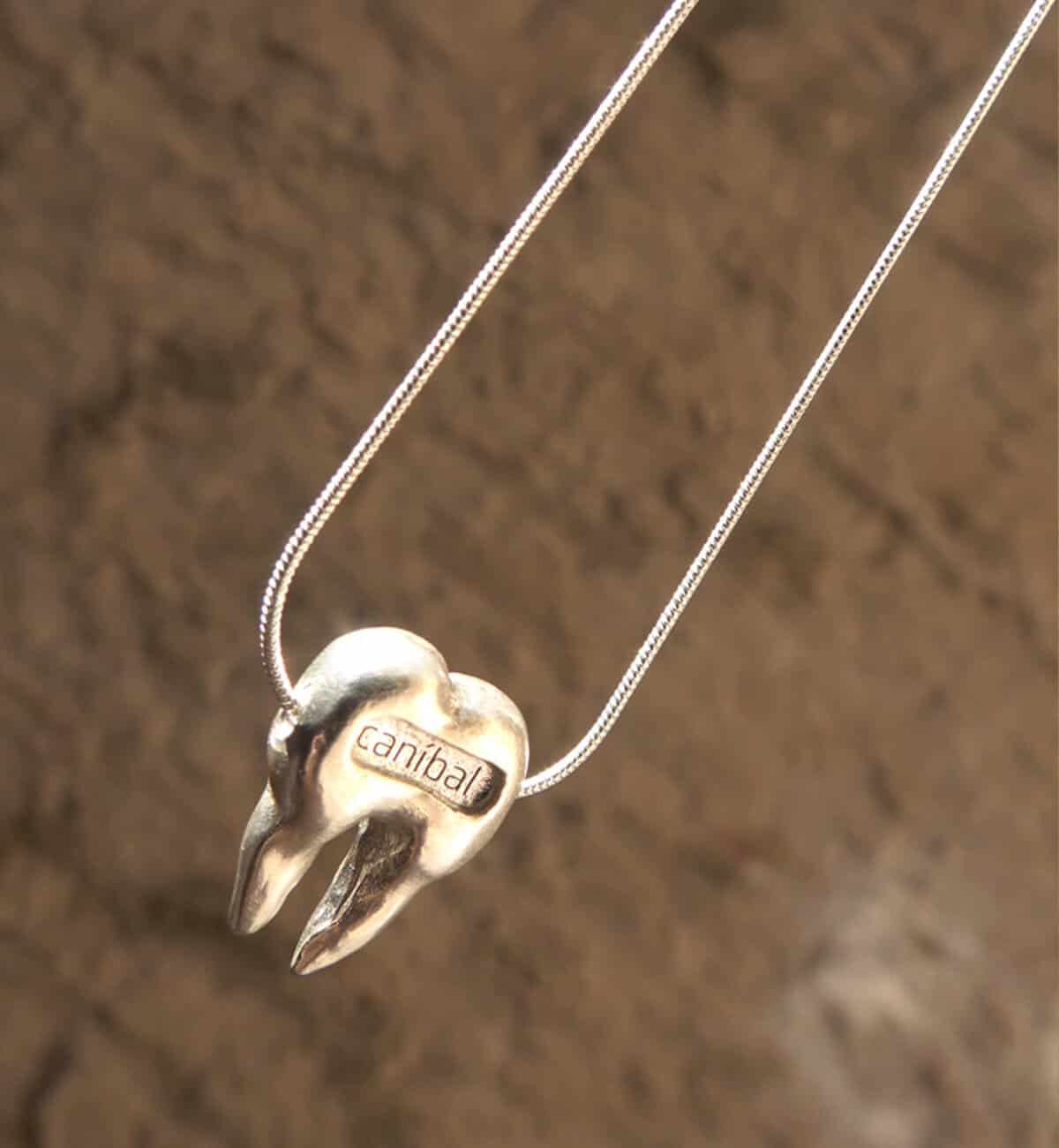 ✴︎ Dije Molar + Cadena 🩸 Cc: caníbal ft. Exuvia ✴︎ En Plata ✴︎ - miniatura 1