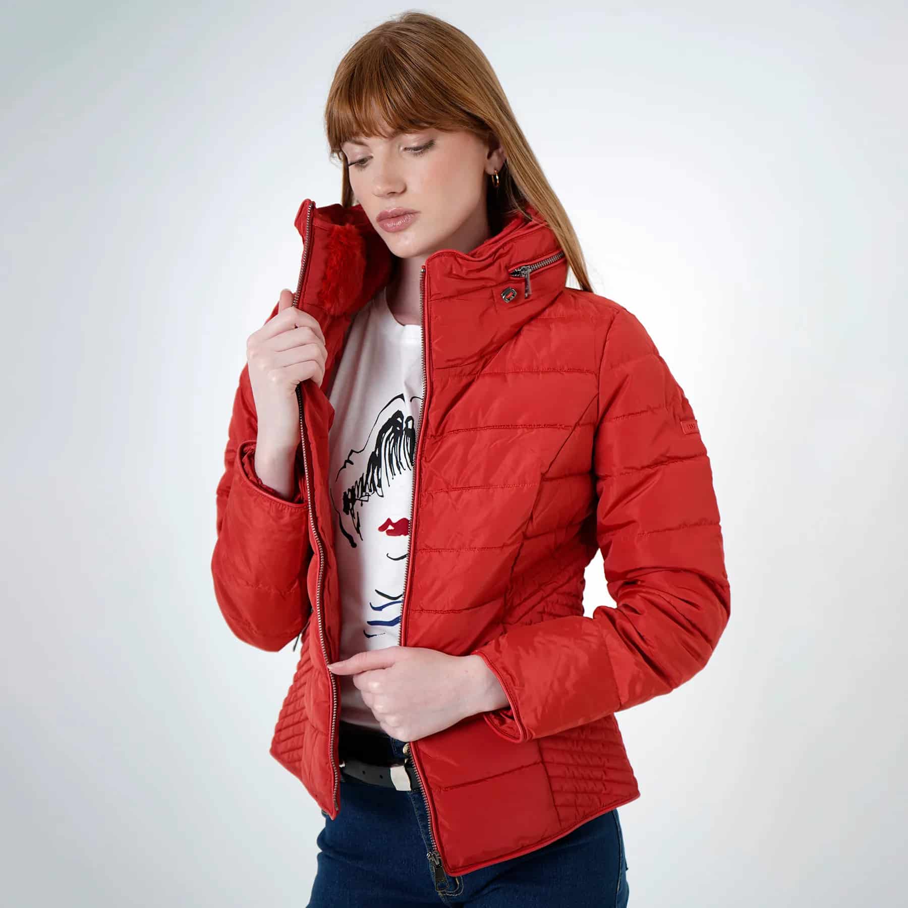 Chaqueta acolchada cuello alto con capucha interna - miniatura 50