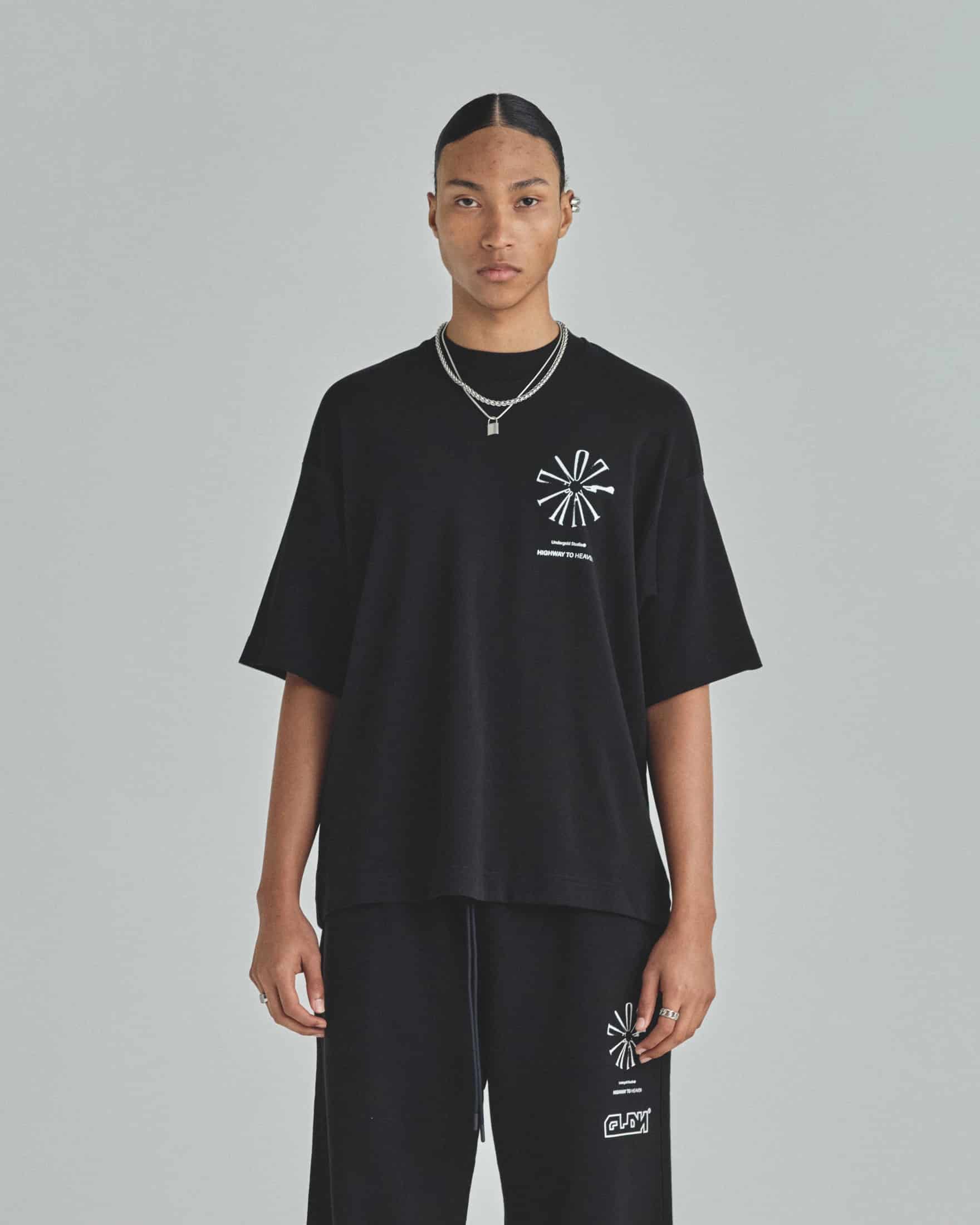 Spring Pray 4 Love Boxy Fit Tshirt Black - miniatura 2