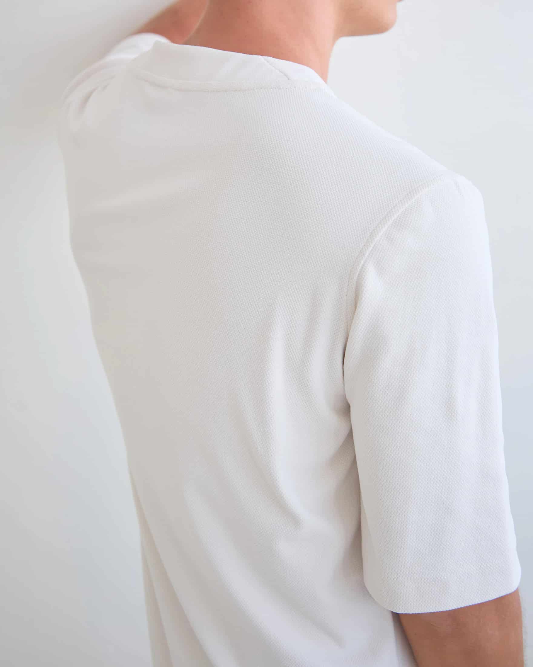 Camiseta Tech UV50+ Marfil RADIANTE - miniatura 3