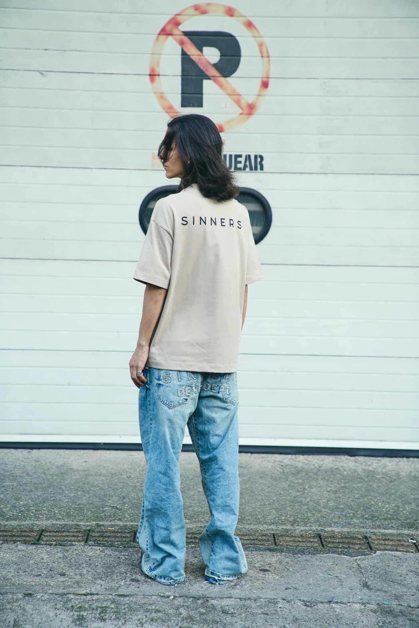 SINNERS LOGO BUTTER T-SHIRT - miniatura 4