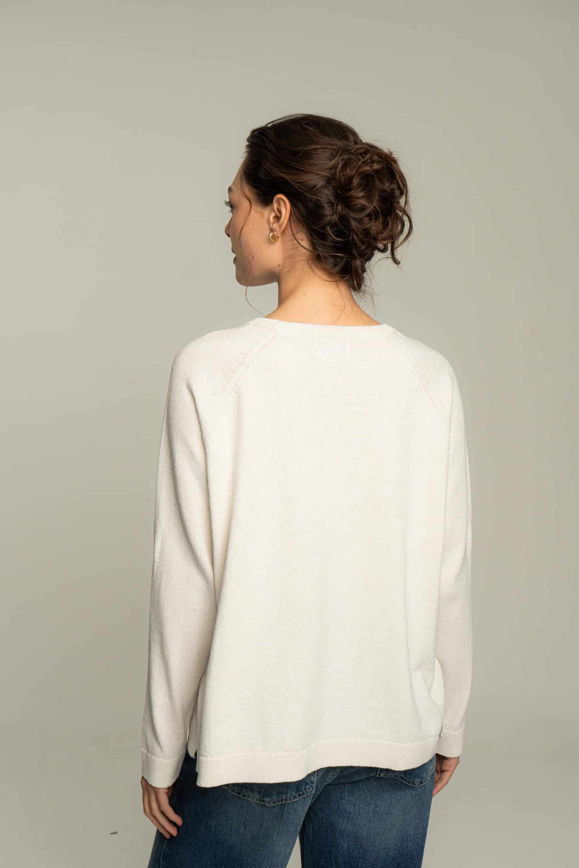 Sweater flores bordadas - crudo - miniatura 4