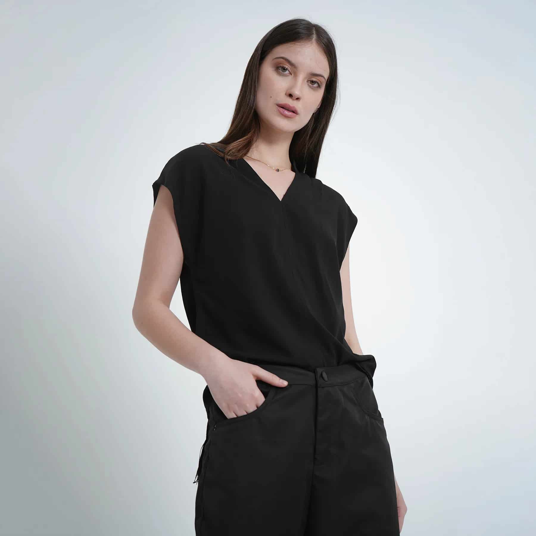 Blusa Cuello Neru Manga Sisa - miniatura 1