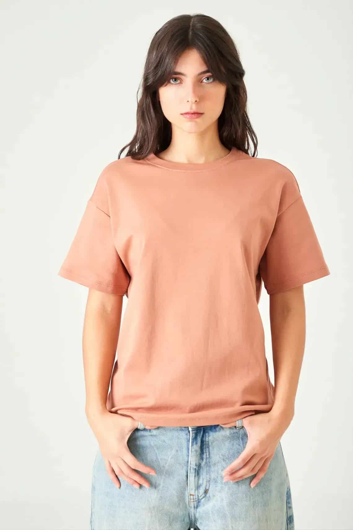 Camiseta relaxed fit manga corta en terracota para mujer - miniatura 1
