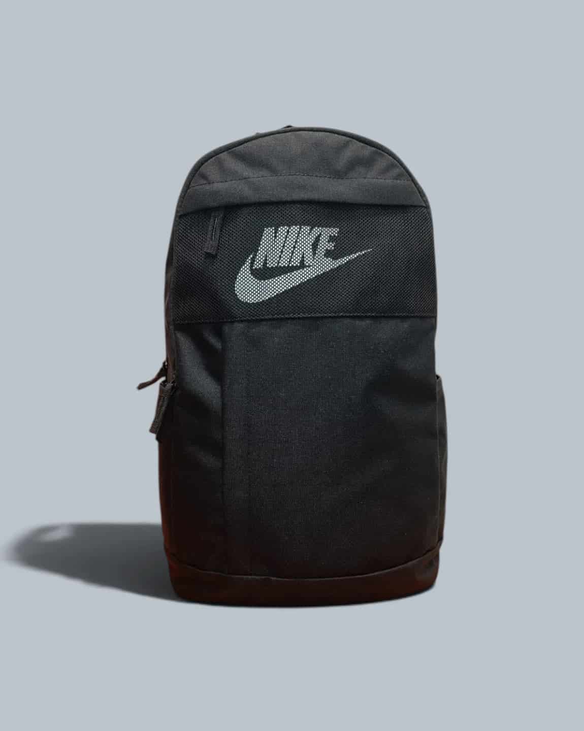 MORRAL NEGRO NIKE 21 LITROS - miniatura 1