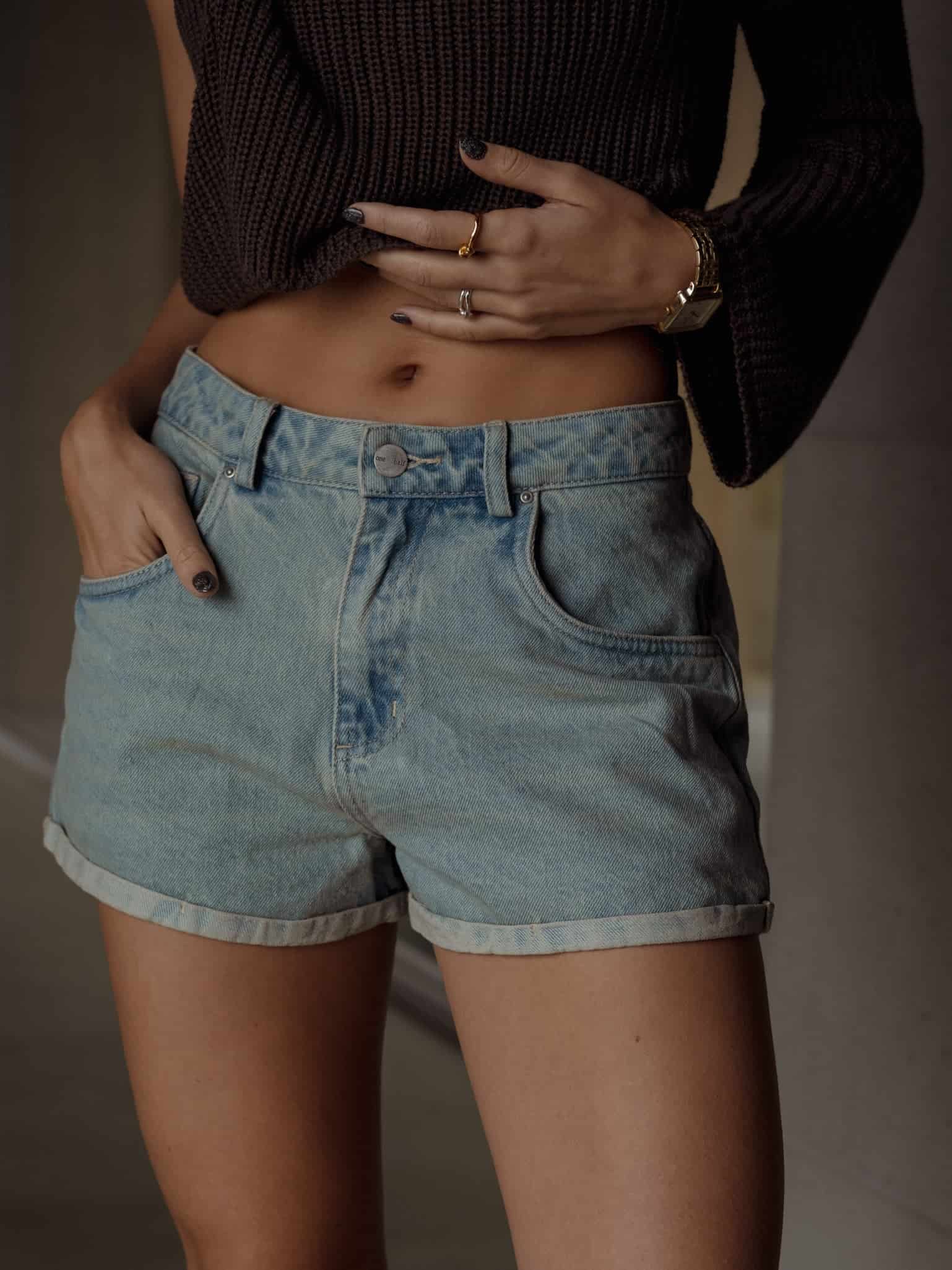 LOW RISE DENIM SHORT  - DIRTY ICE BLUE - miniatura 1
