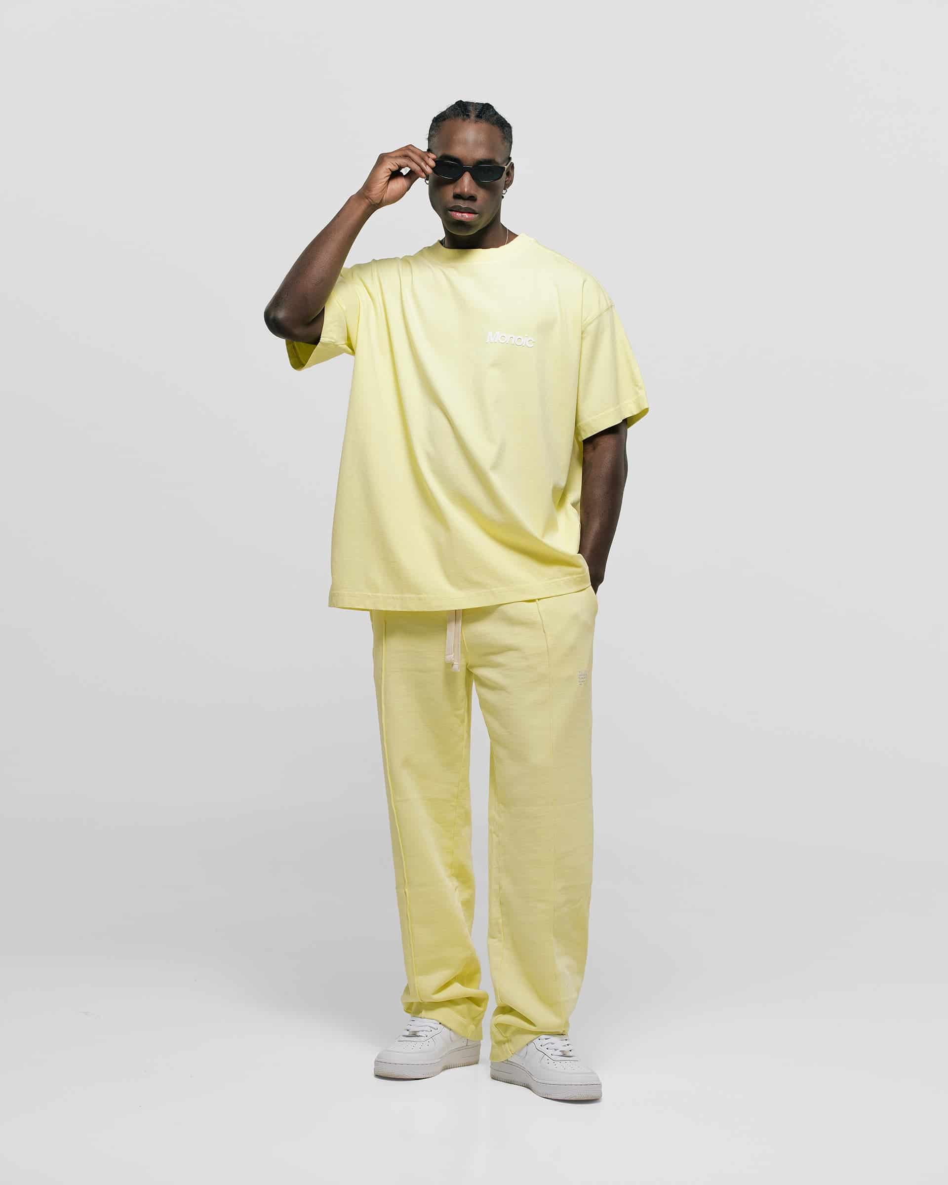 Camiseta Logo Oversized V3 - Amarillo Pastel - miniatura 3