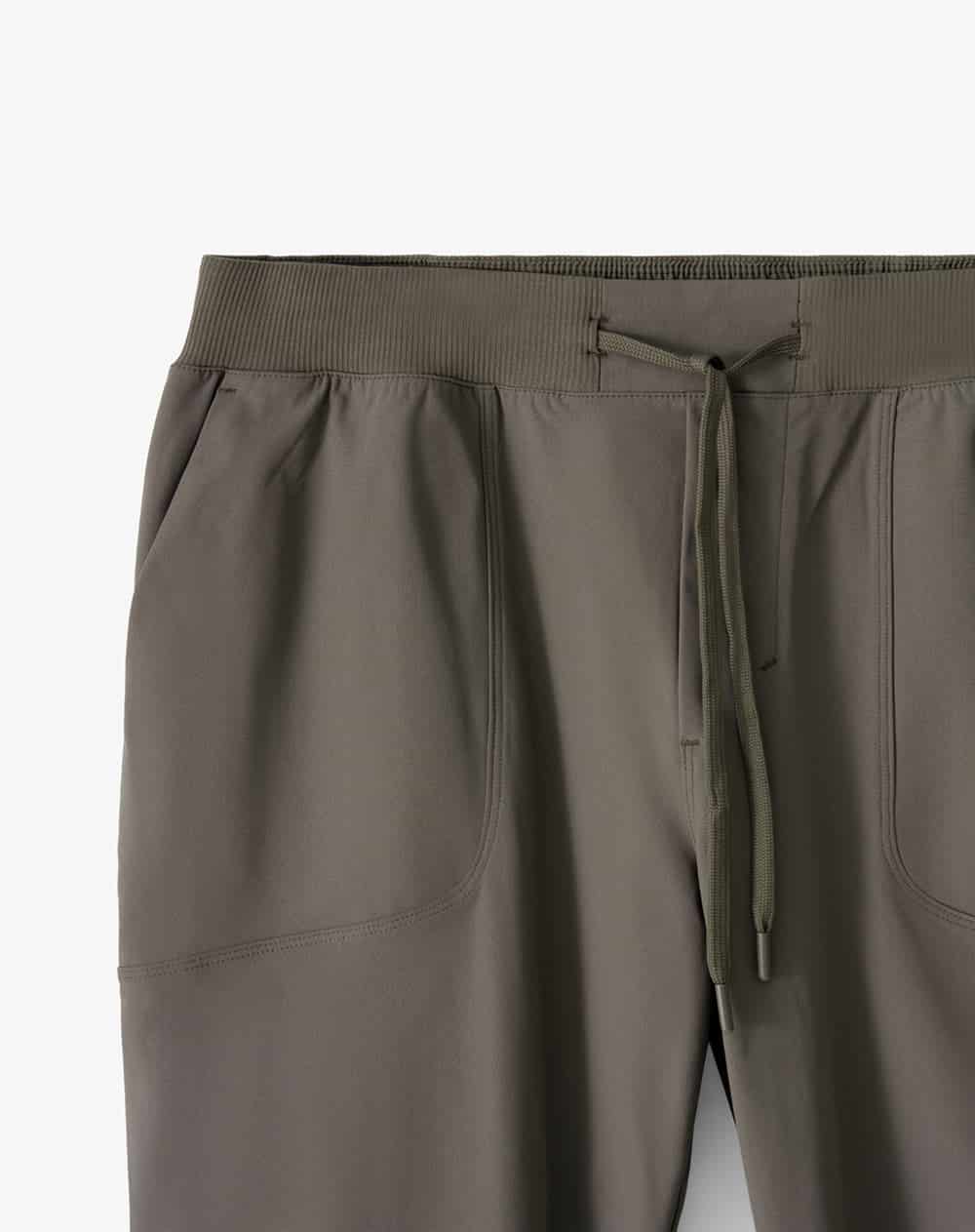 Jogger relaxed tiro medio café hombre - miniatura 2