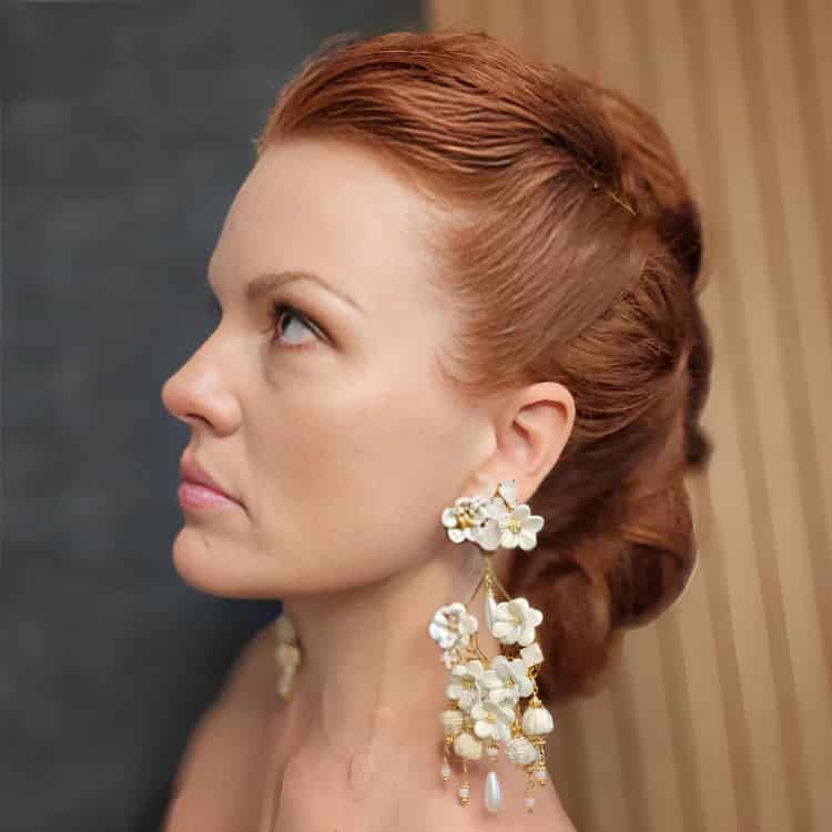 Fiber White Flower Pearl Earrings - miniatura 2