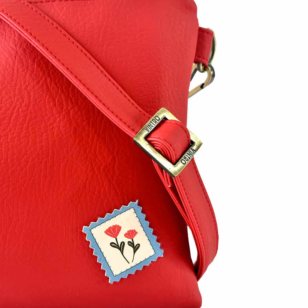 Manos Libre Para Mujer Tokio Estampado Con Cargadera Love Is In The Air - miniatura 3